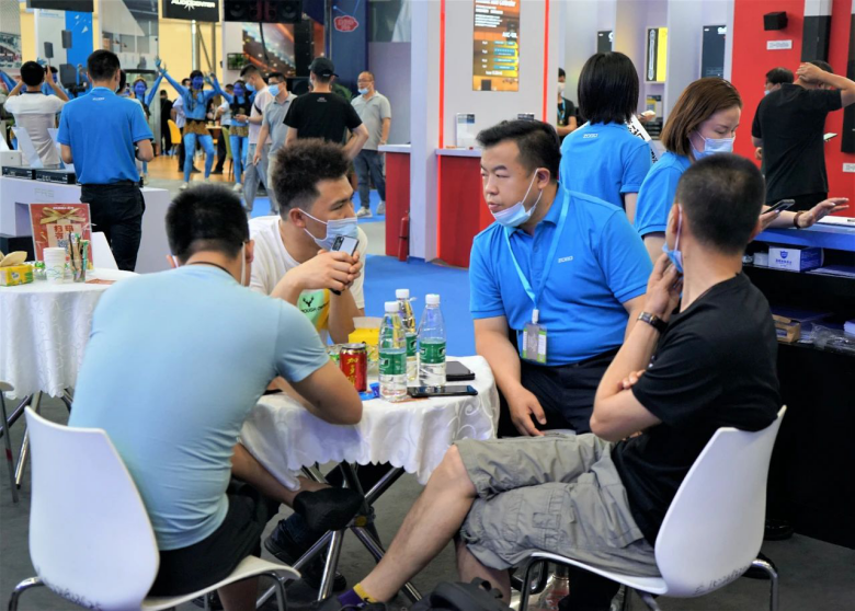 第三天火热依旧、精彩回顾丨ZOBO草莓视频操逼在广州展会，欢迎您的到来307